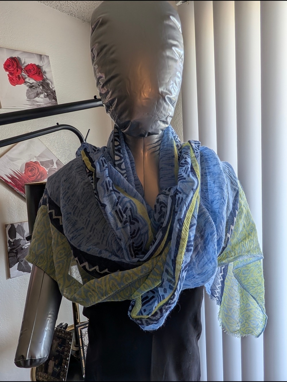 scSrf Sale ❤️7 For $35:  Lightweight Blue & Lime Patterned Scarf - Picture 4 of 5